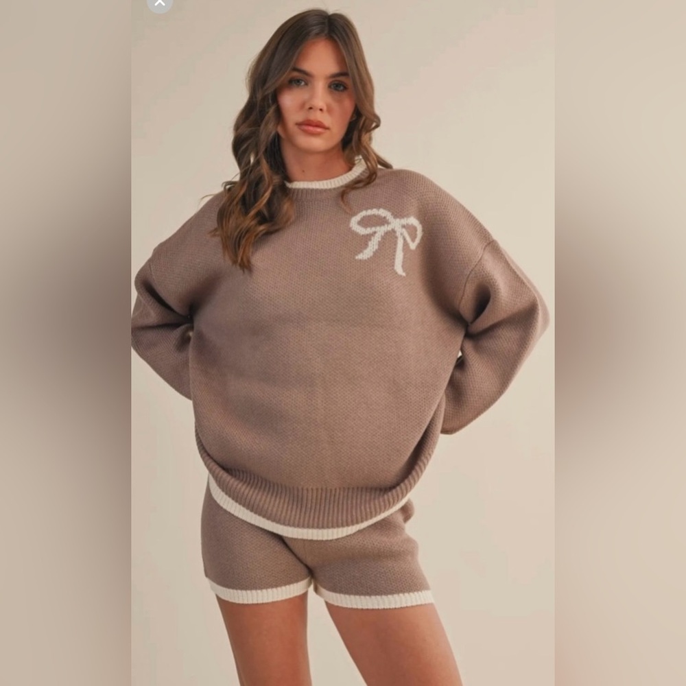 Elegant Taupe Sweater with White Bow Detail